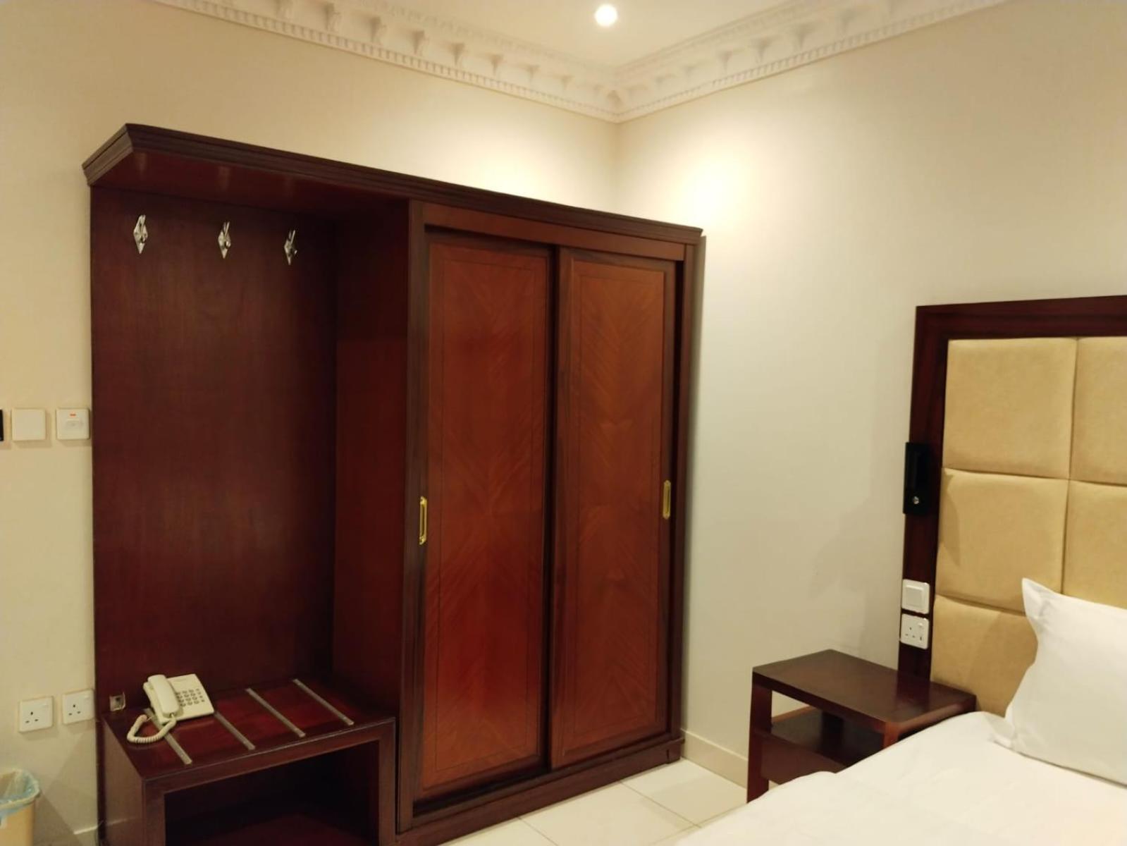 شقق اطلالة ابحر للشقق المخدومة Jeddah Eksteriør billede